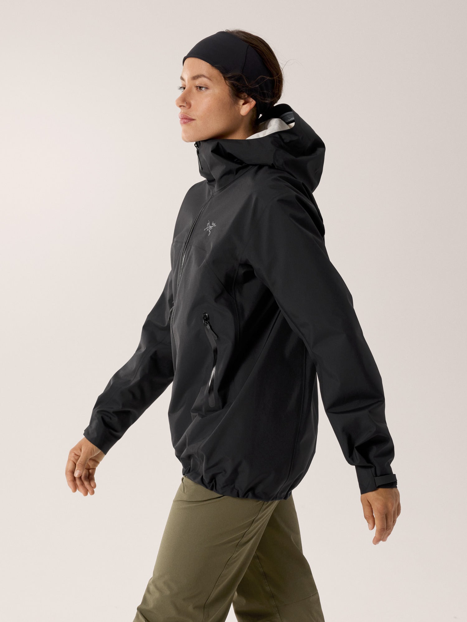 Beta Jacket 防水硬殼外套 女款