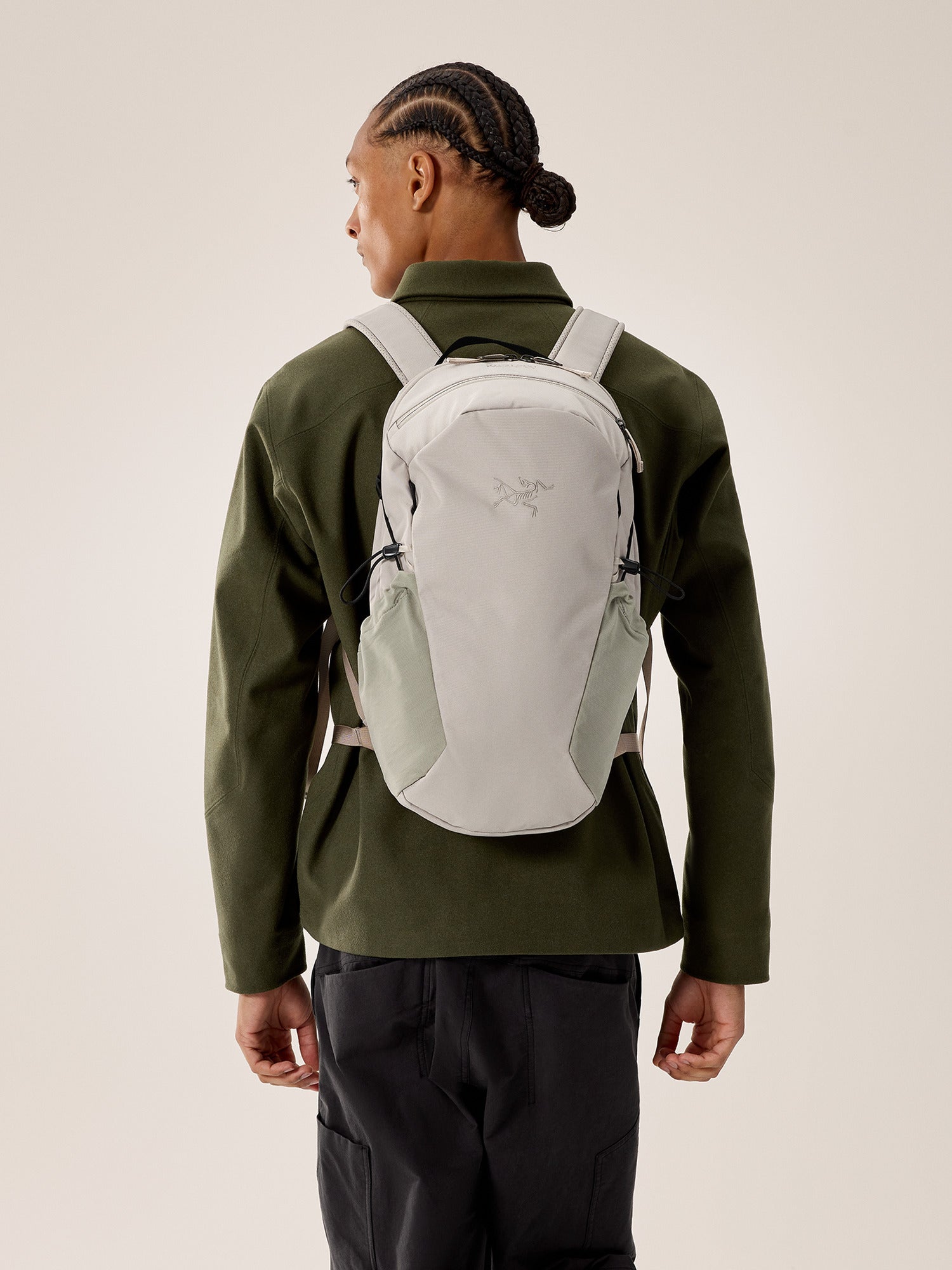 Mantis 16 Backpack 後背包
