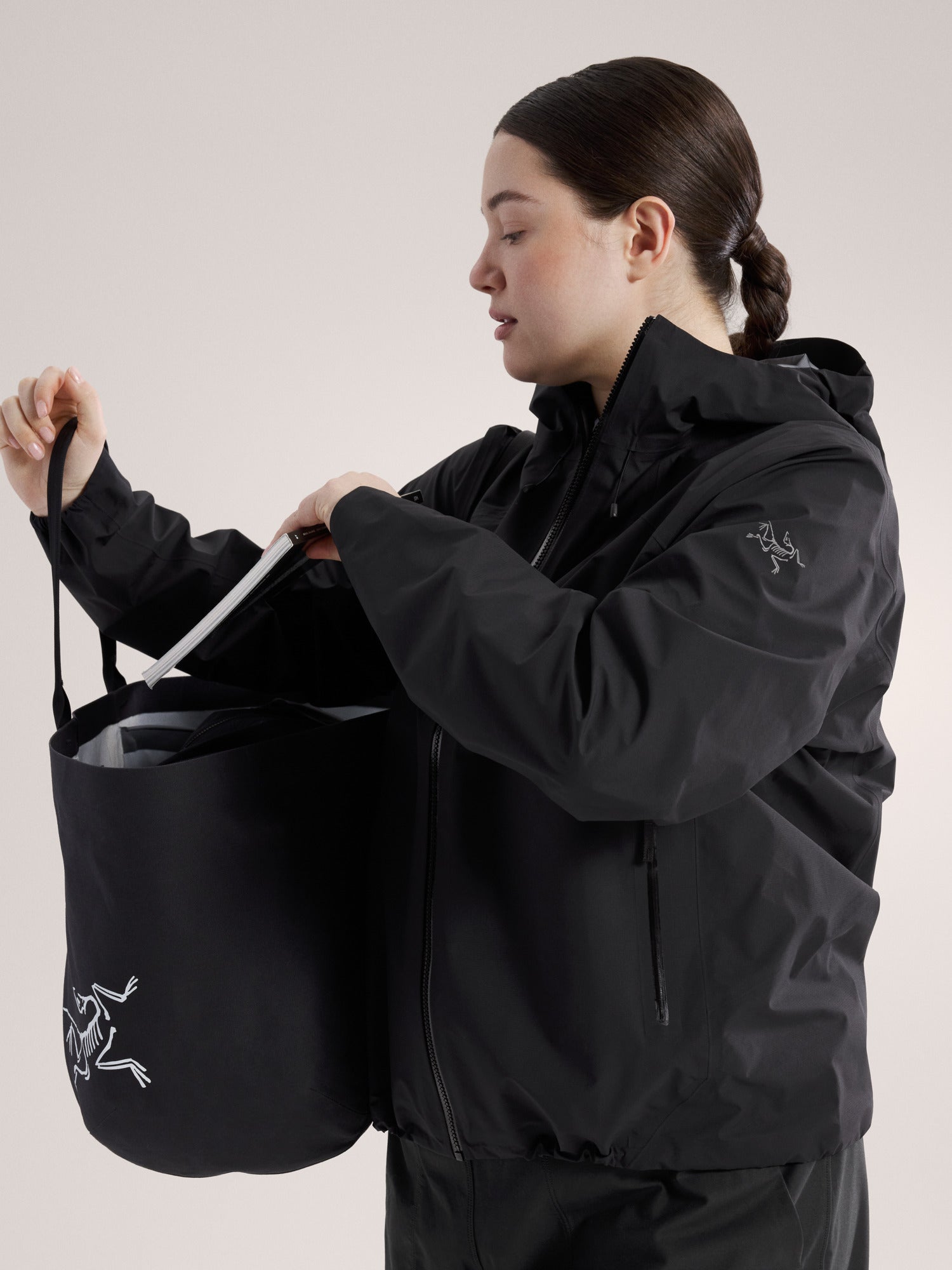 Coelle Jacket 防水硬殼外套 女款