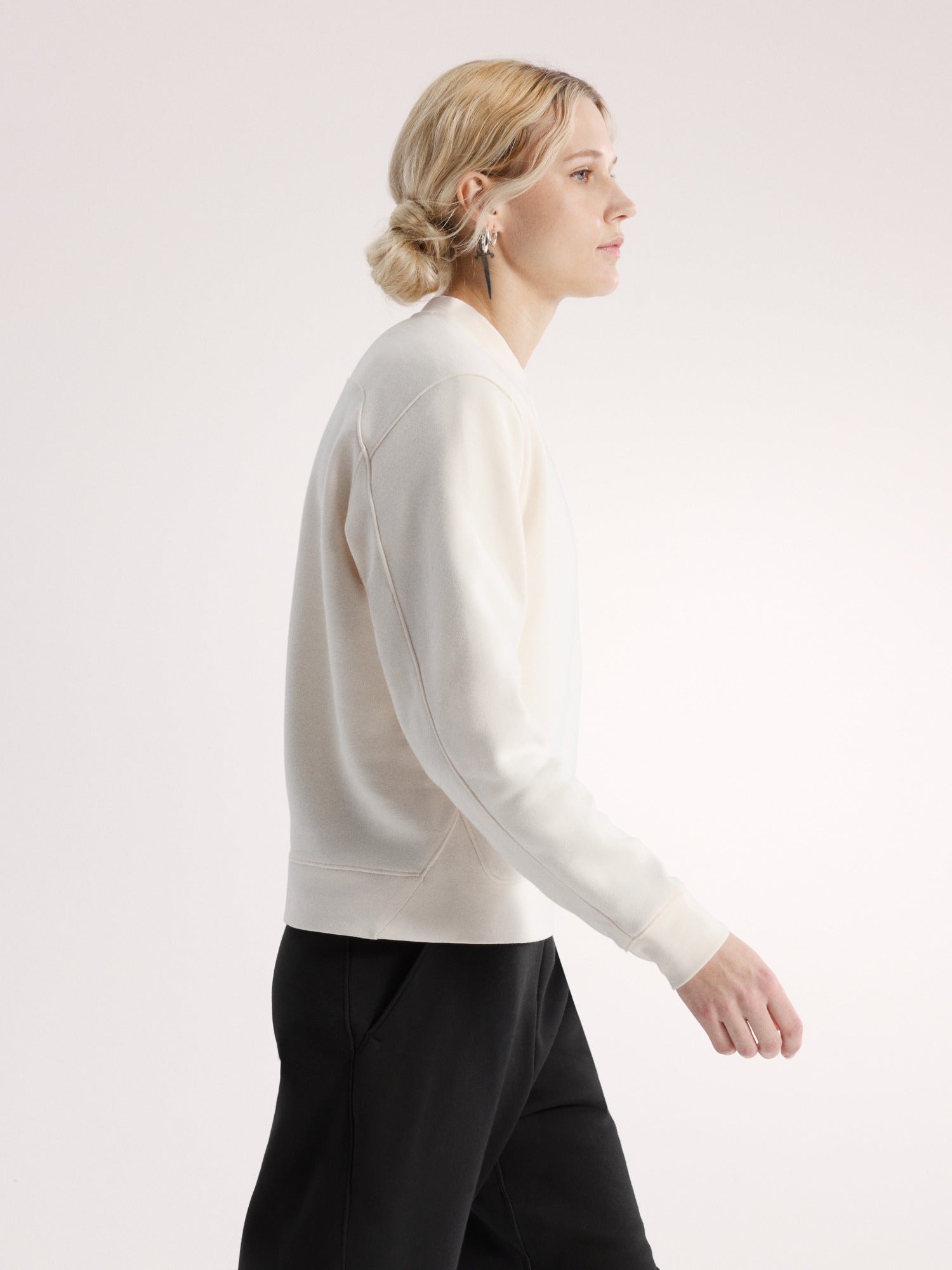 Emblem Fleece Crew 抓絨衫 女款