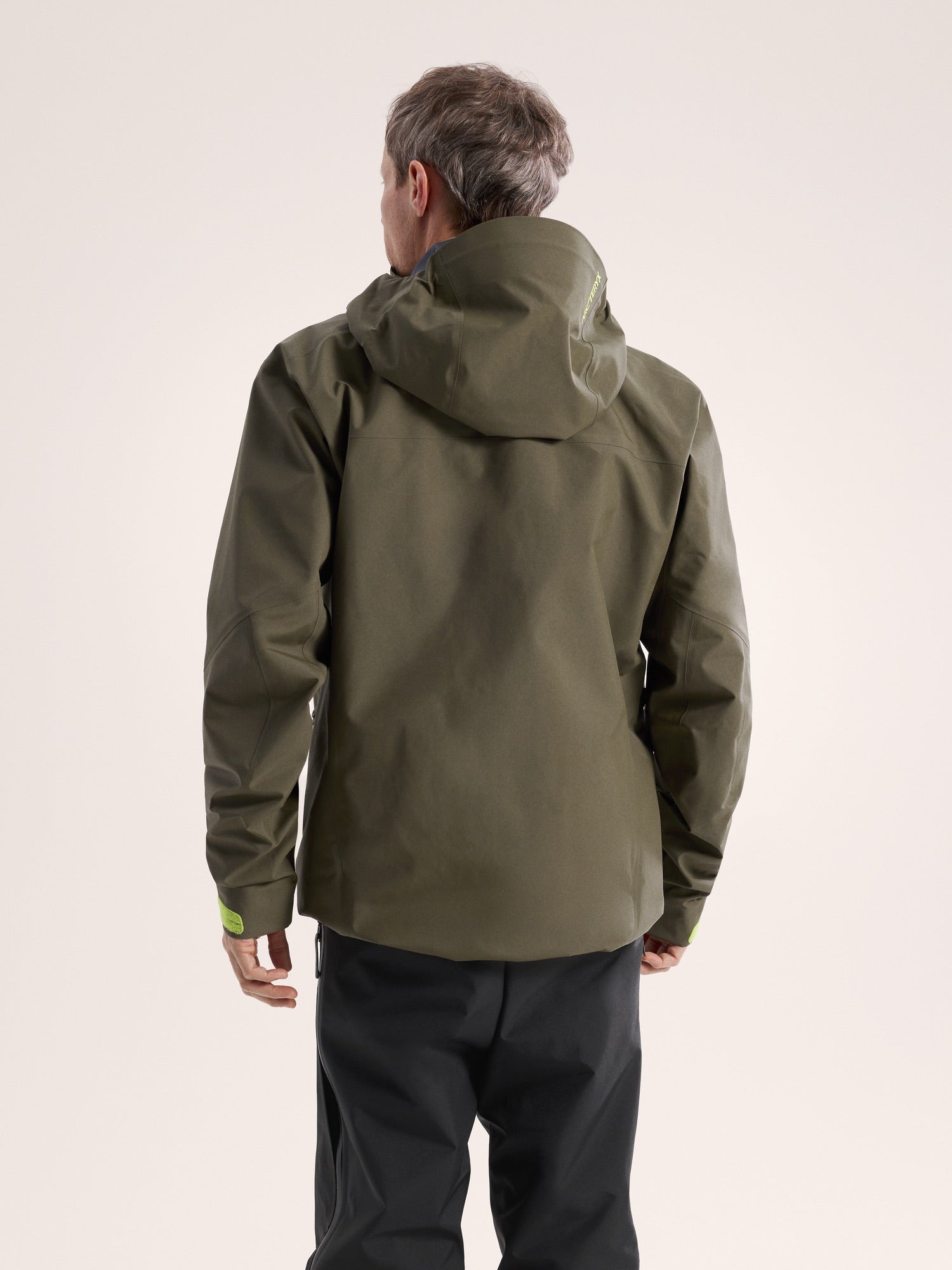 Beta SV Jacket 防水硬殼外套 男款