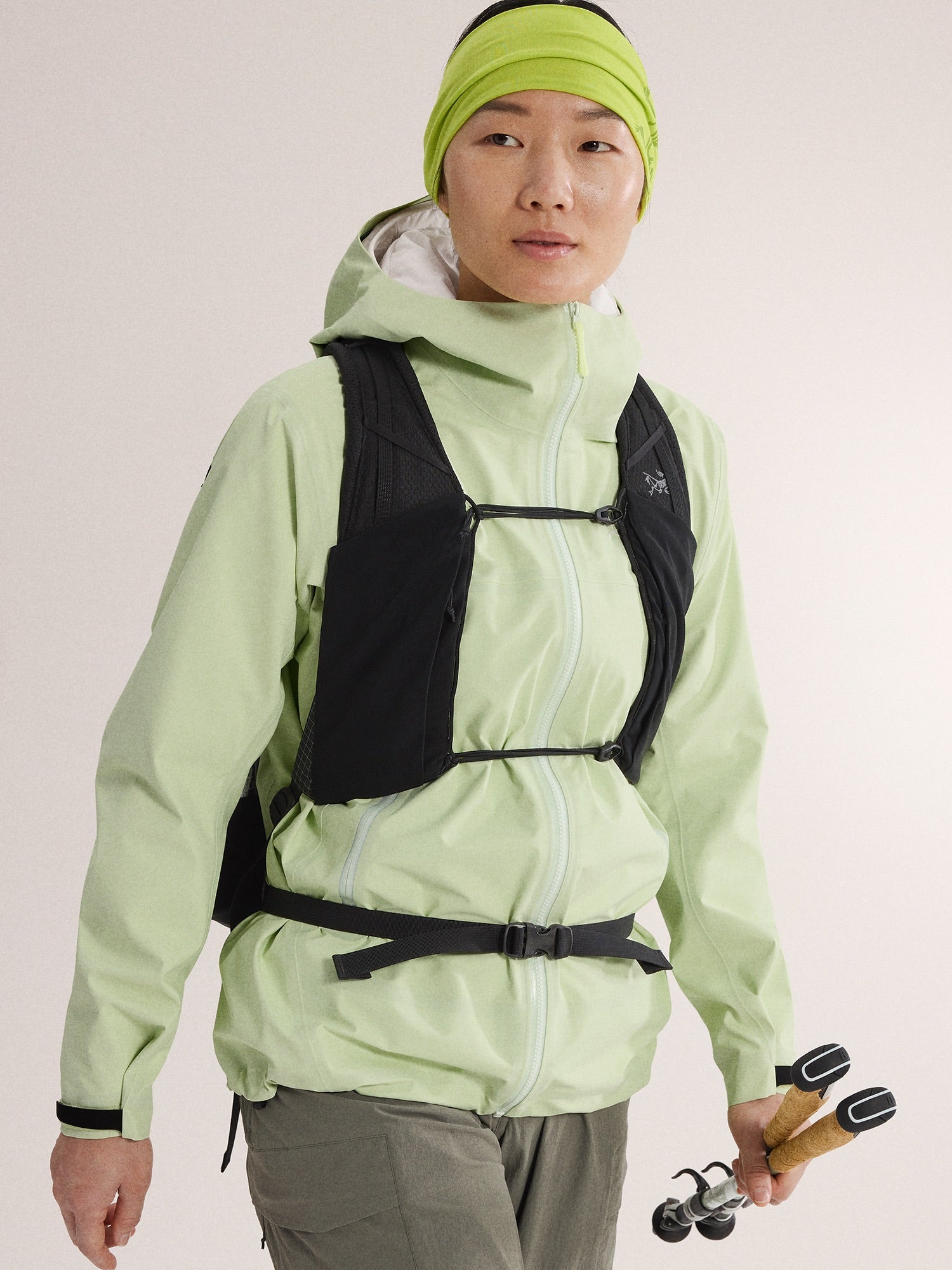 Beta Jacket 防水硬殼外套 女款