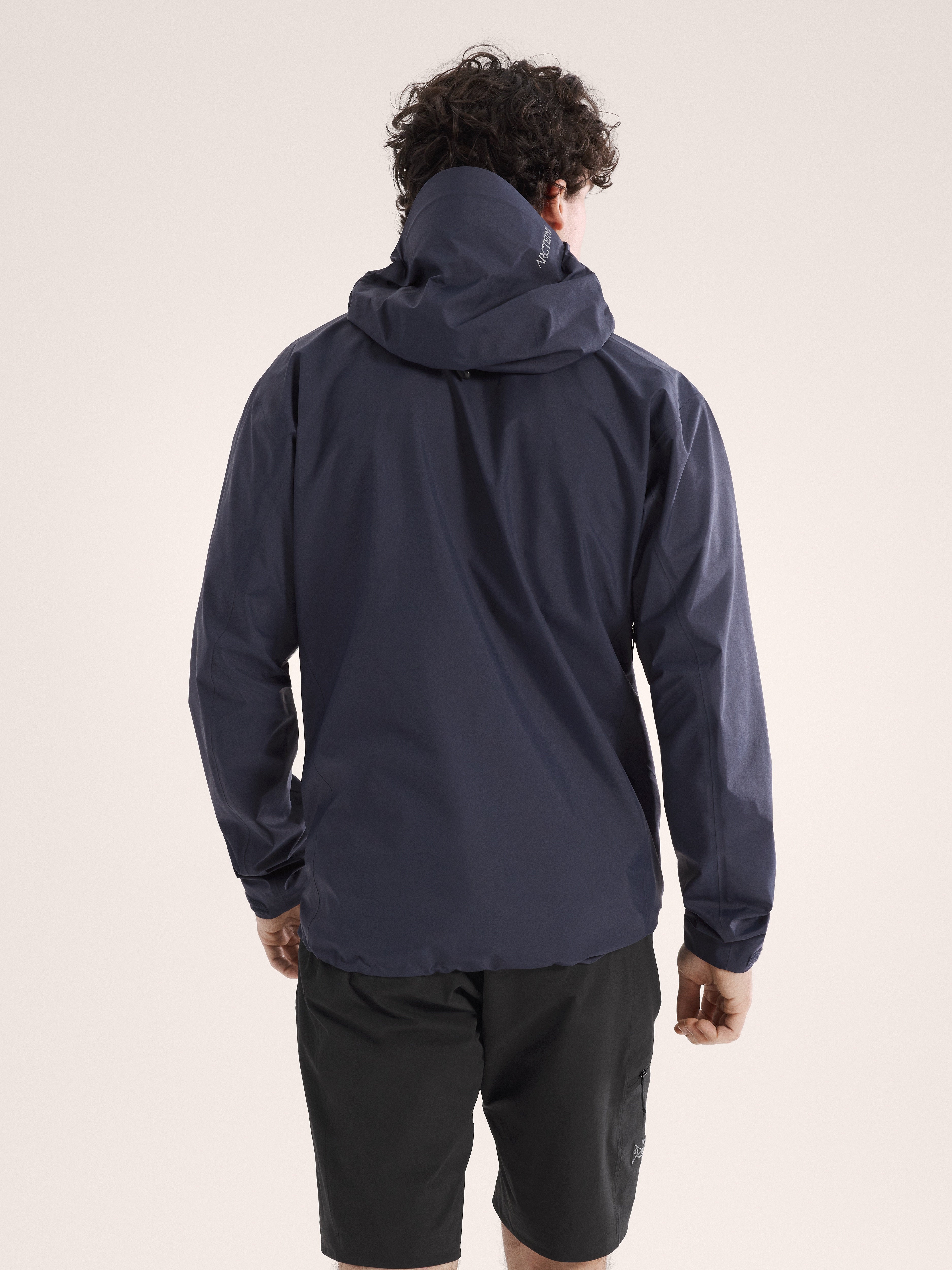 Beta SL Jacket 防水硬殼外套 男款