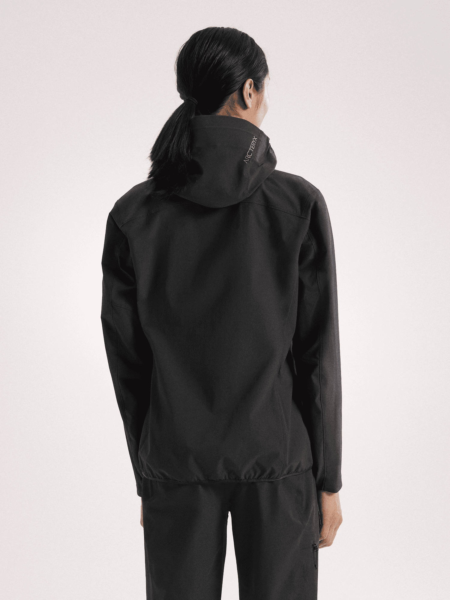 Gamma Lightweight Hoody 外套 女款