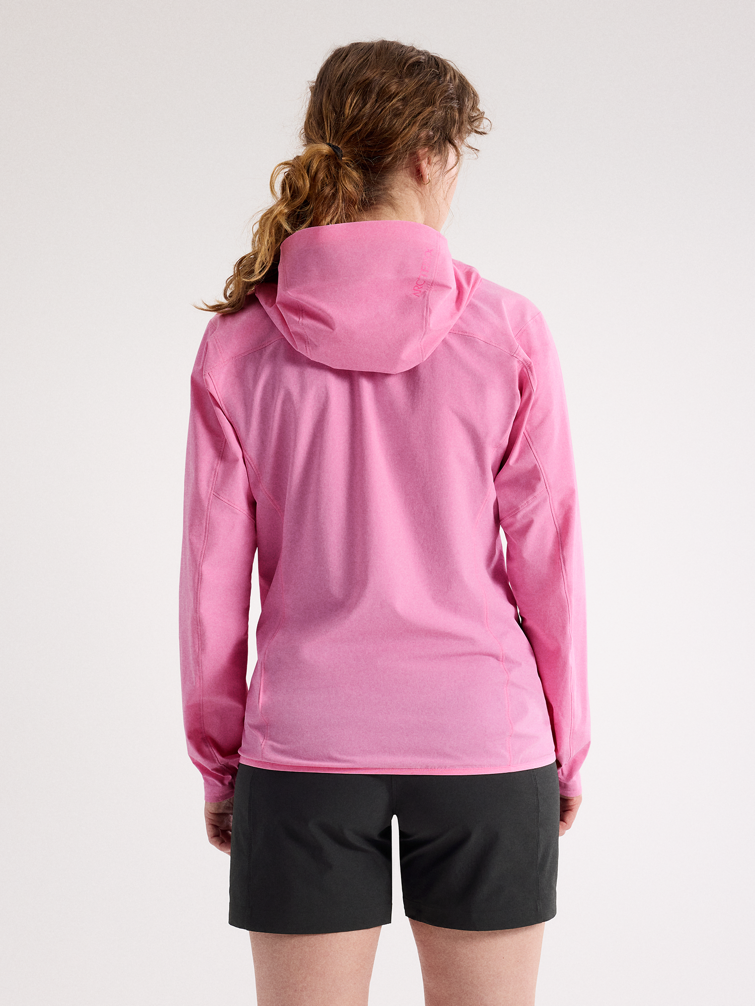 Gamma Lightweight Hoody 外套 女款