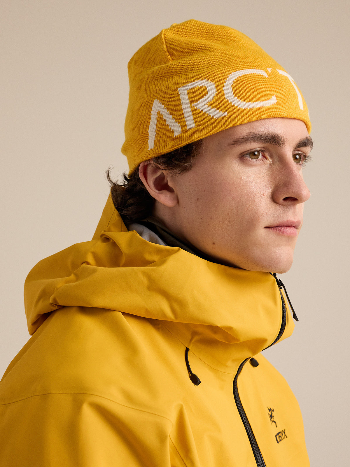 #顏色_煥野黃/極地白 Larch/Arctic Silk