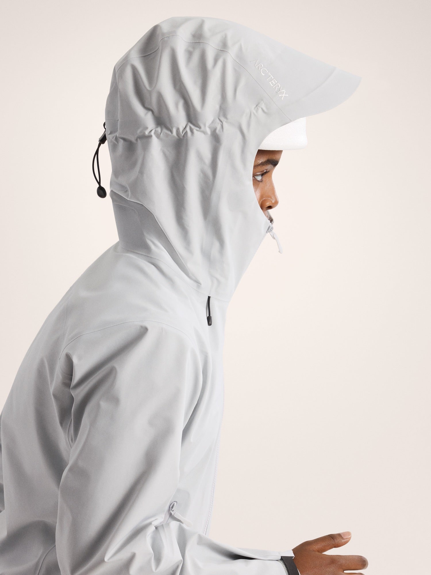 Beta SL Jacket 防水硬殼外套 女款