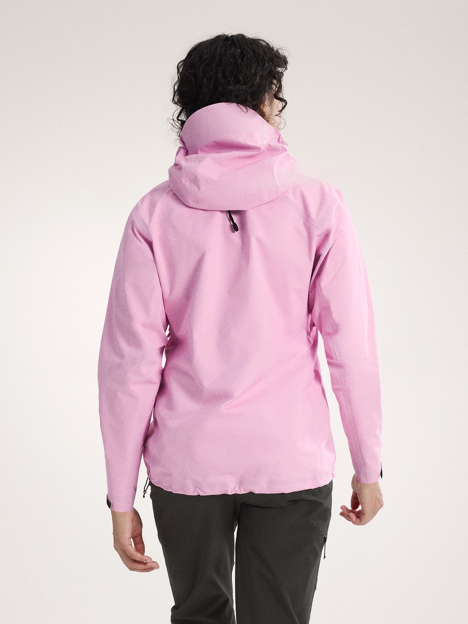 Beta SL Jacket 防水硬殼外套 女款