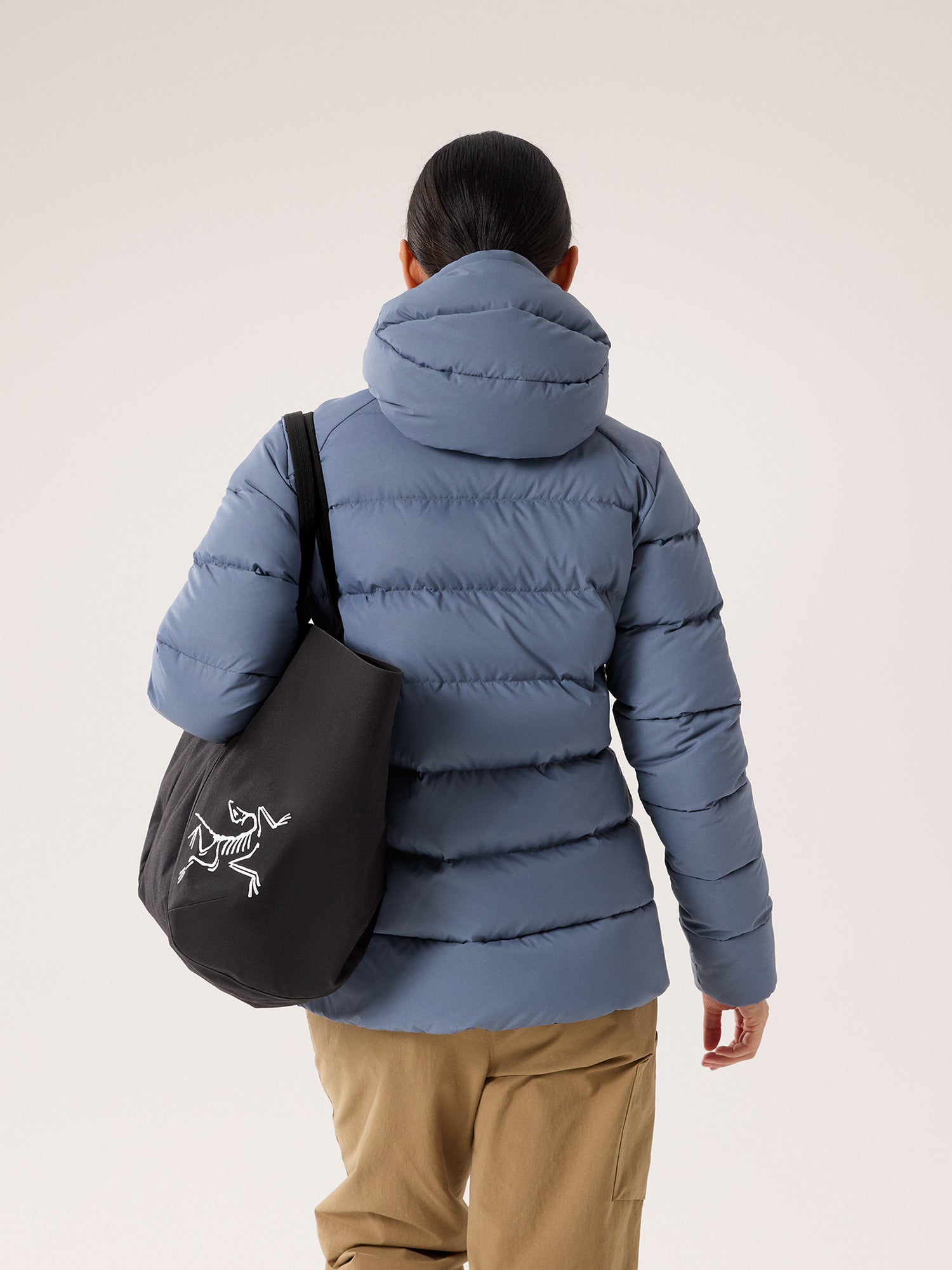 Carrier 45 Gear Tote背包