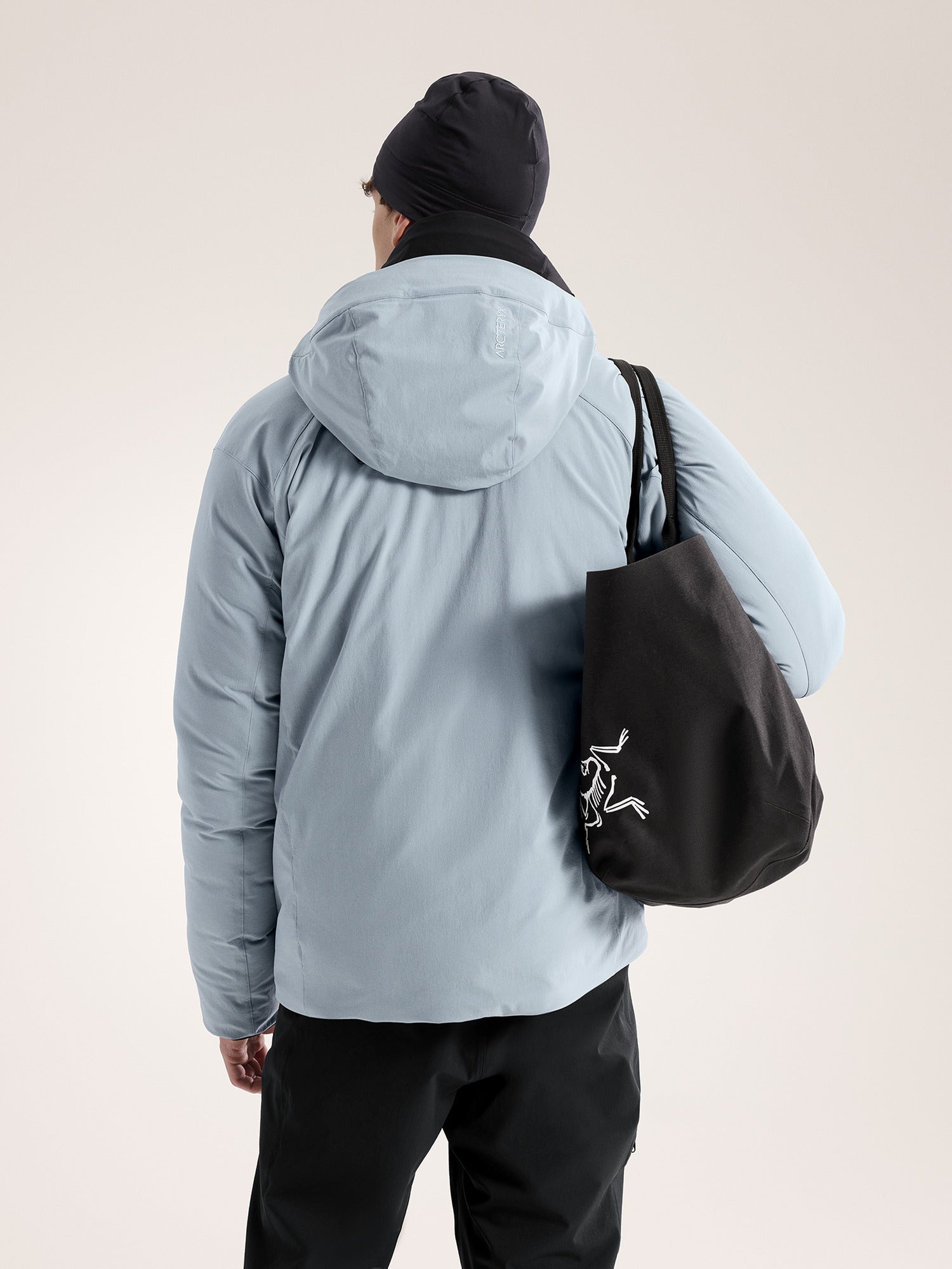 Carrier 45 Gear Tote背包