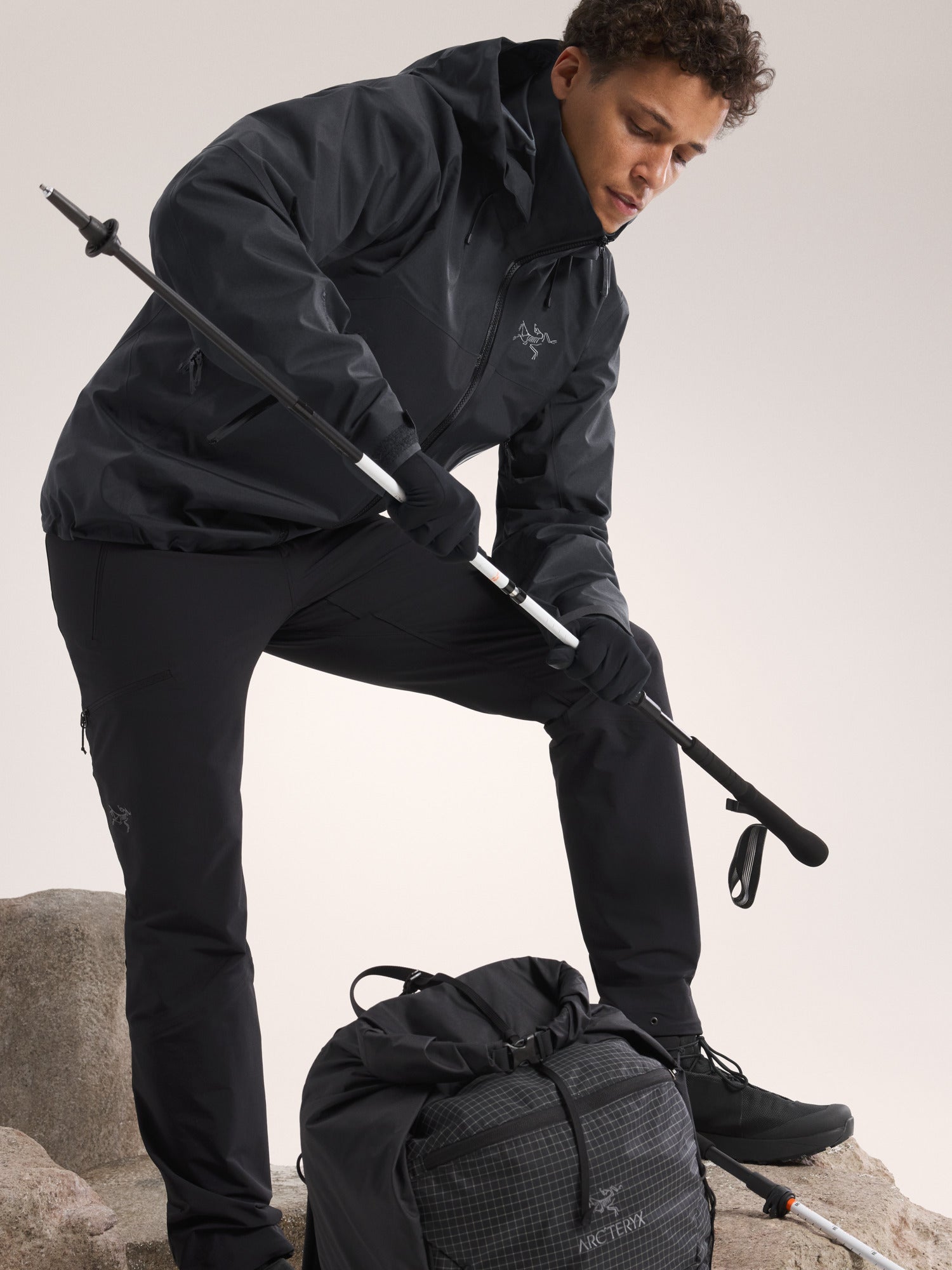 Beta AR Jacket 防水硬殼外套 男款