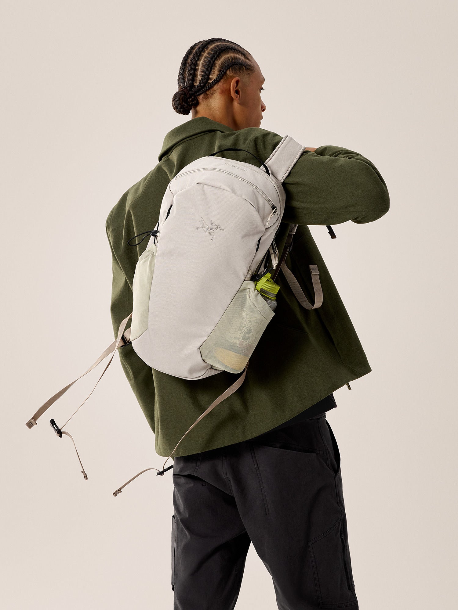 Mantis 16 Backpack 後背包