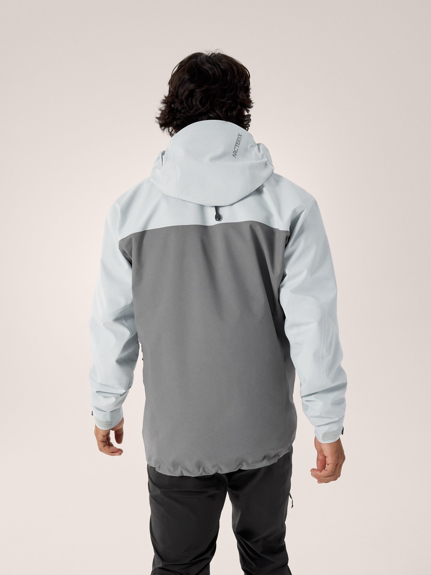 Beta AR Jacket 防水硬殼外套 男款