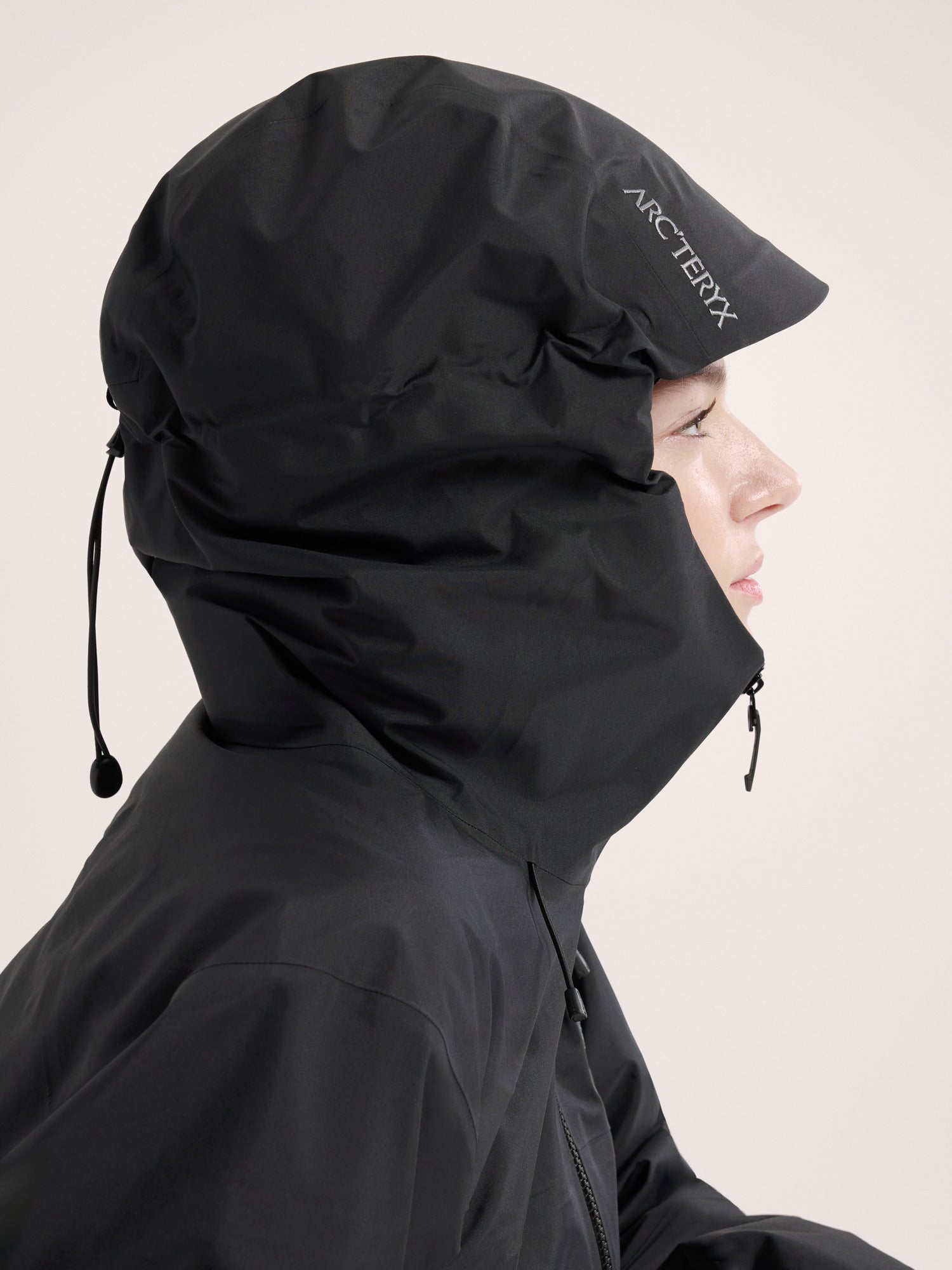 Beta SL Jacket 防水硬殼外套 女款