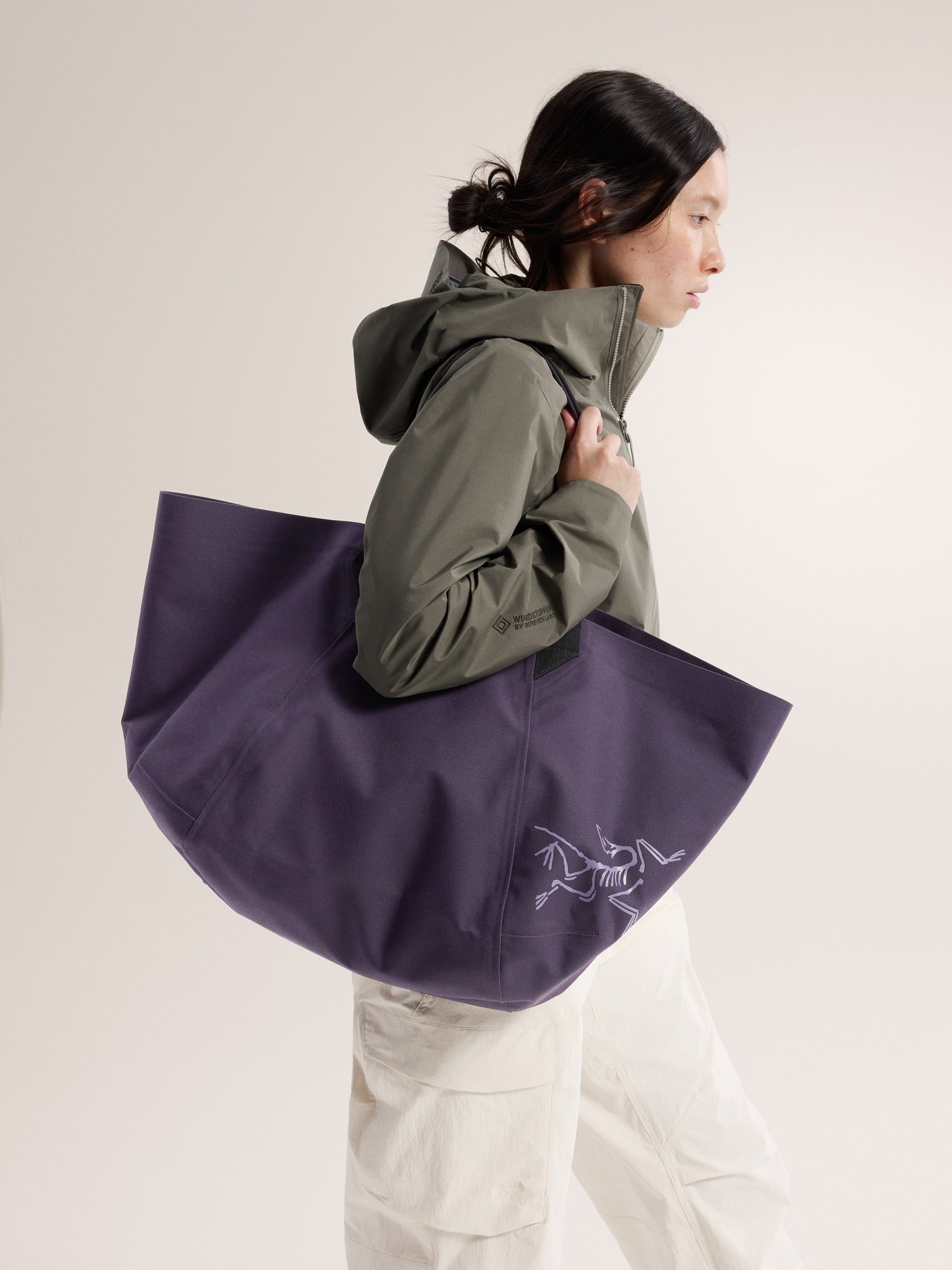 Carrier 45 Gear Tote背包