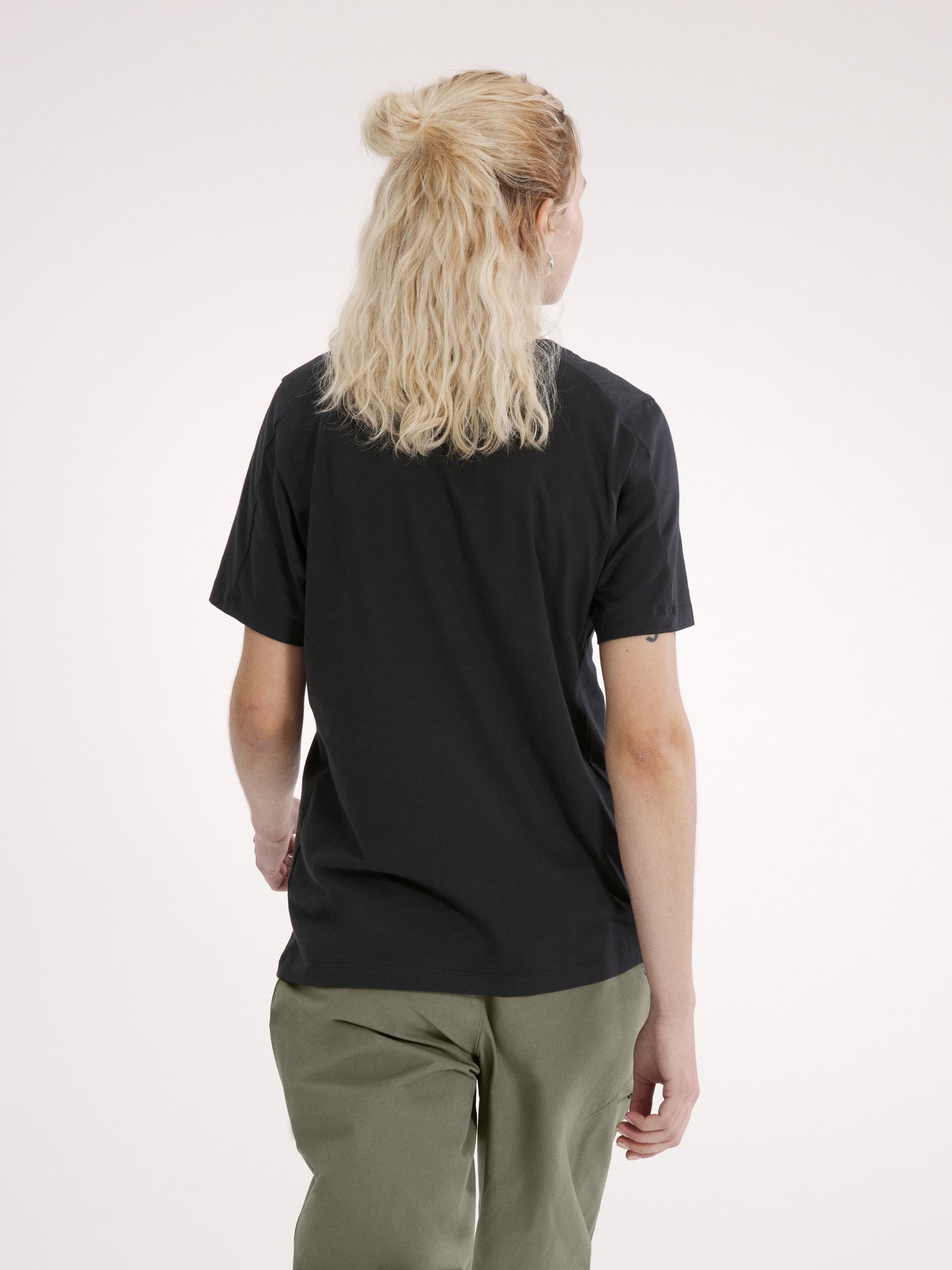 Kragg SL Cotton Emblem Crew SS Tee 短袖 女款