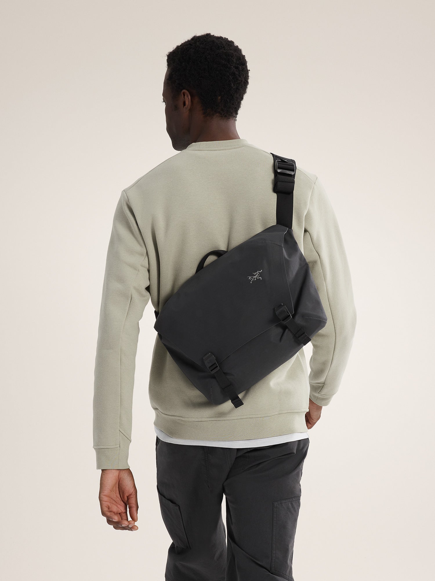 Granville 10 Courier Bag 背包