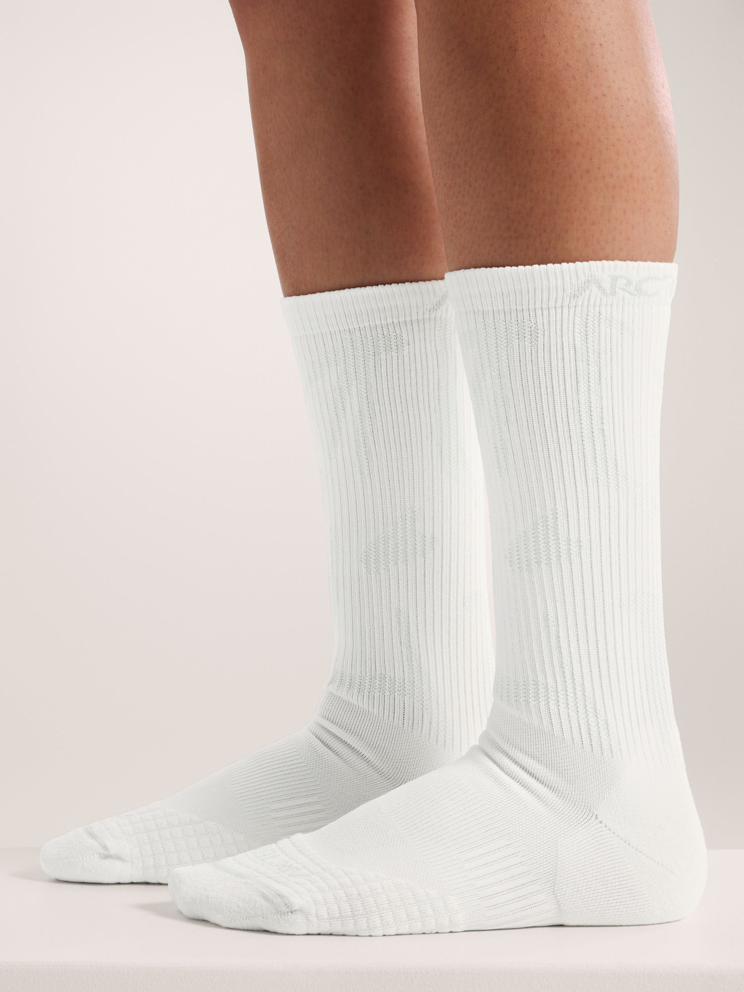 Synthetic Mid Grotto Sock 中筒襪