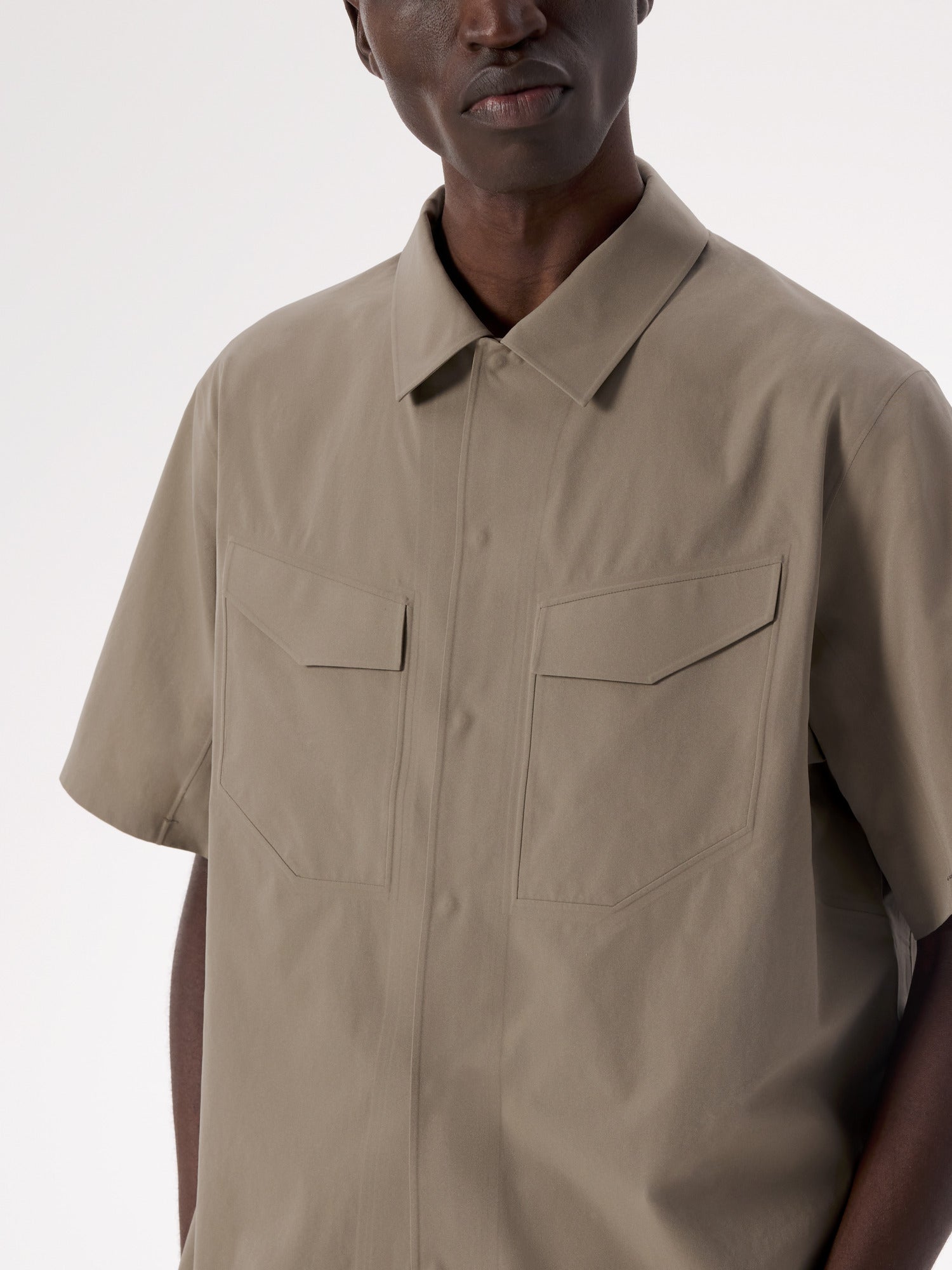 Field SS Shirt 短袖襯衫 男款