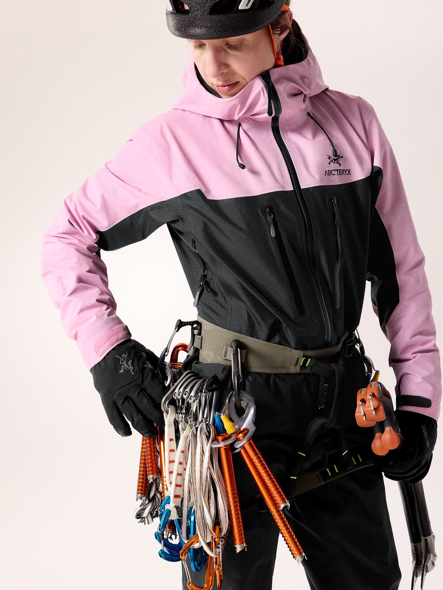 Alpha Jacket 防水硬殼外套 女款