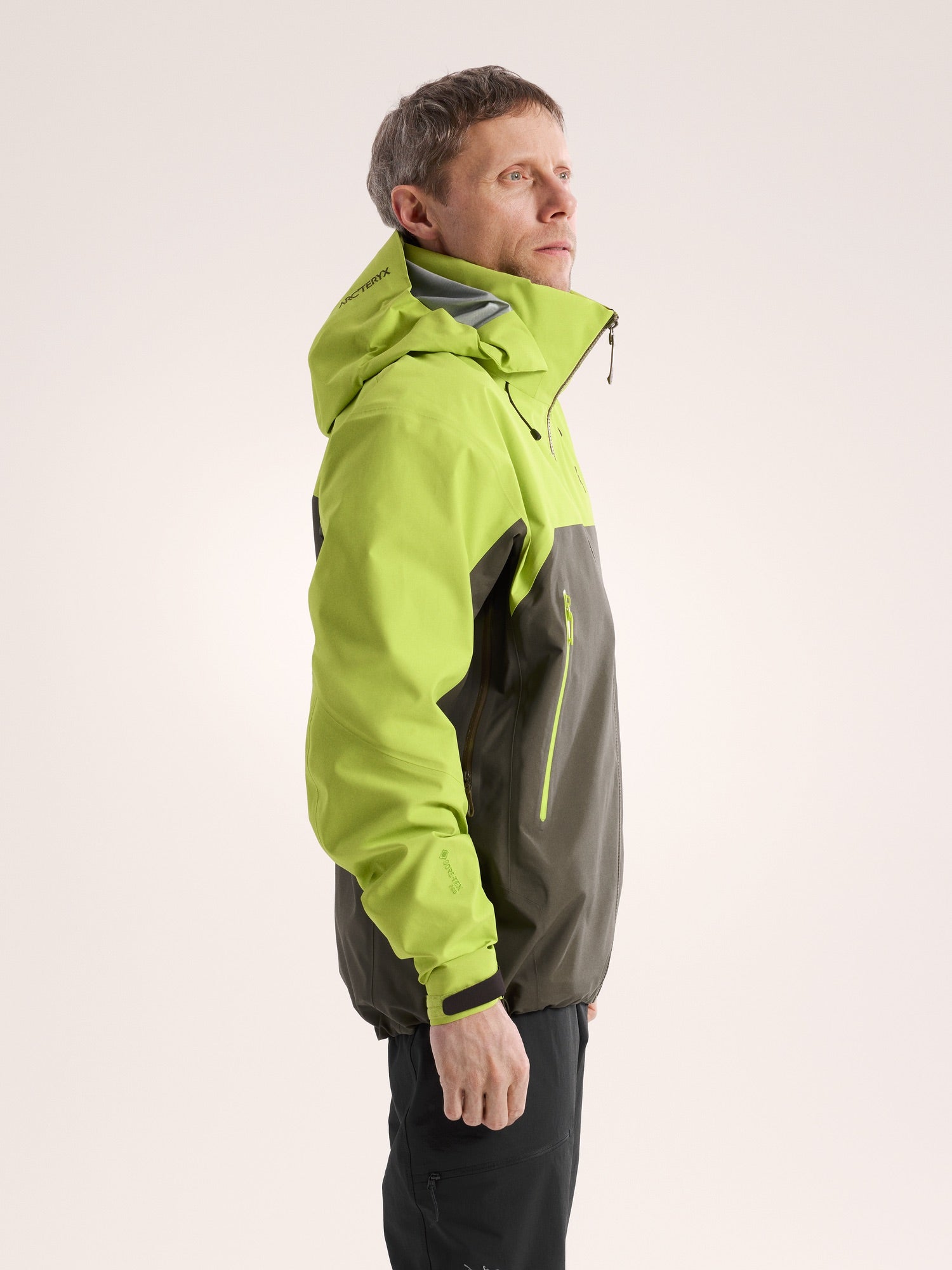 Beta AR Jacket 防水硬殼外套 男款