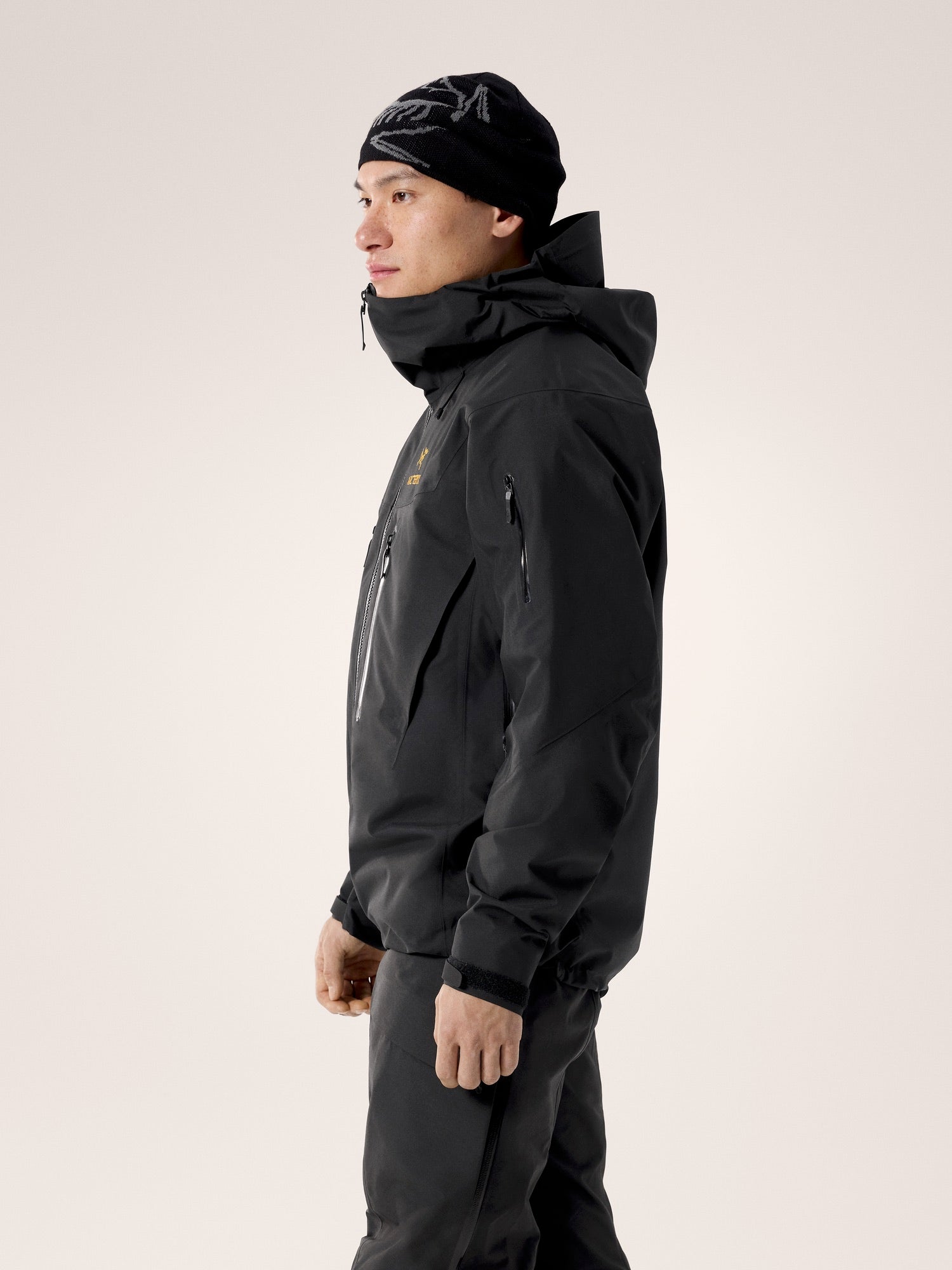 Alpha SV Jacket 防水硬殼外套 男款