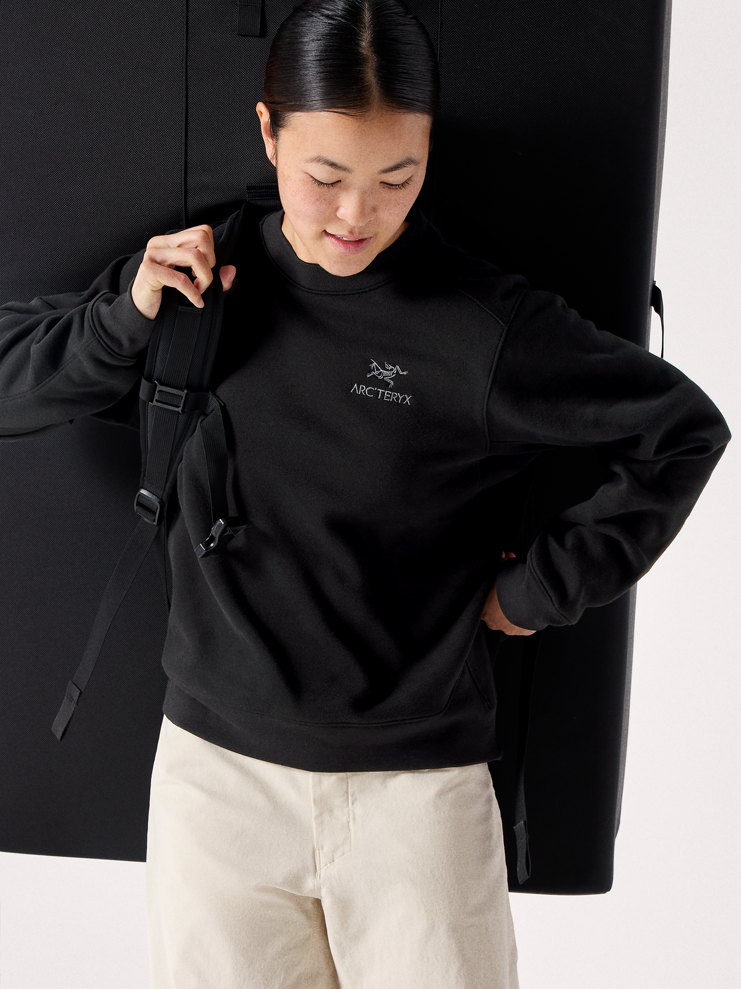 Emblem Fleece Crew 抓絨衫 女款