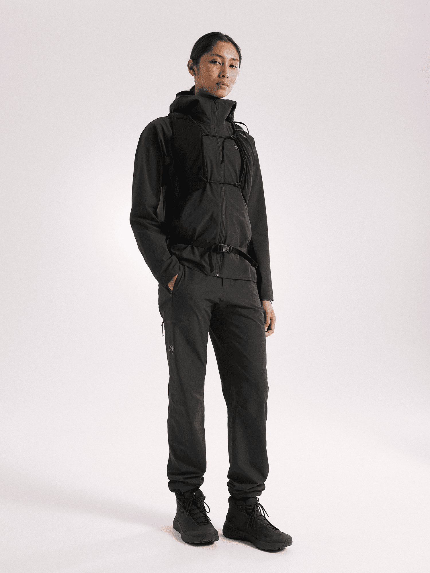 Gamma Lightweight Hoody 外套 女款