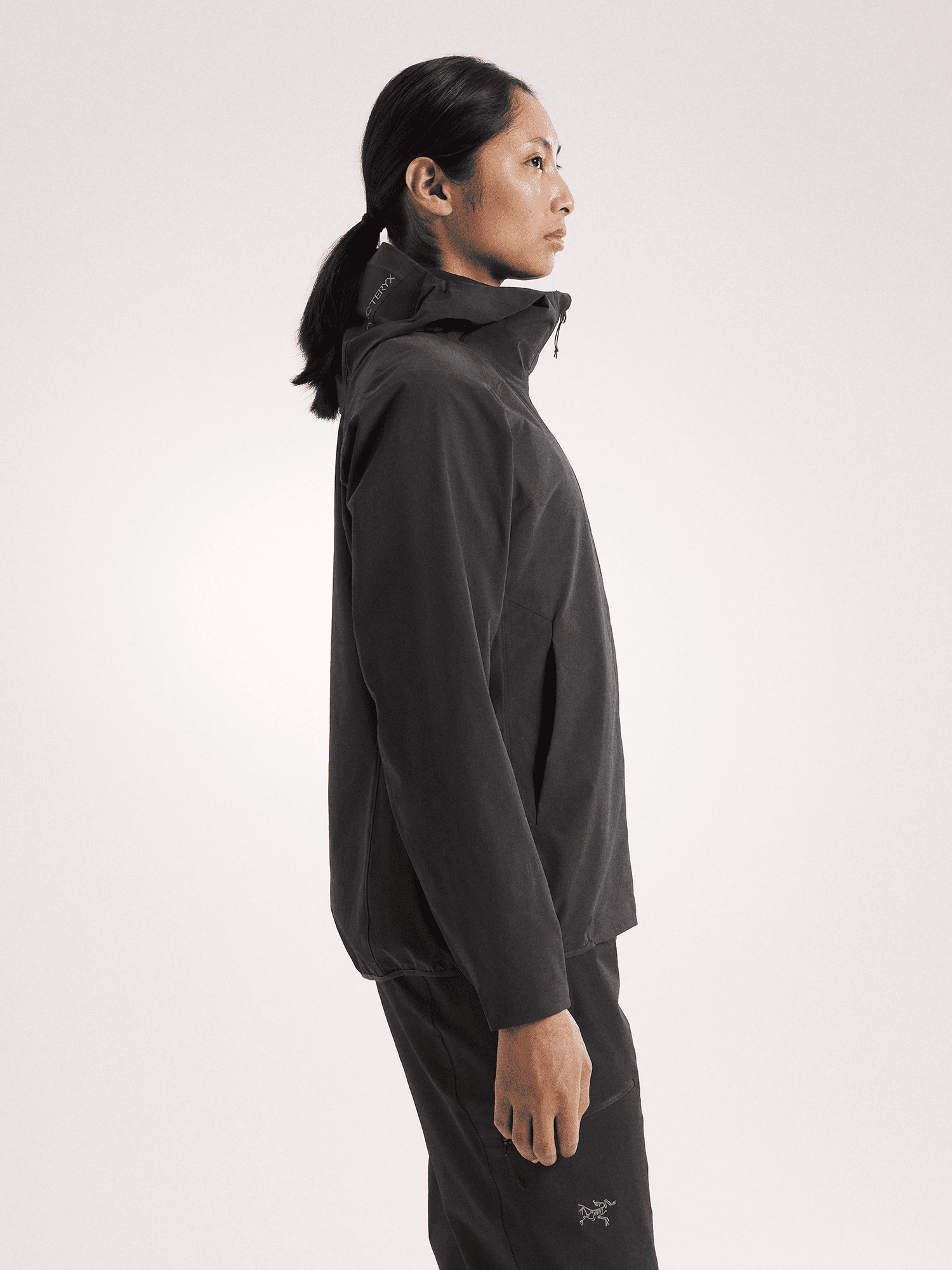 Gamma Lightweight Hoody 外套 女款