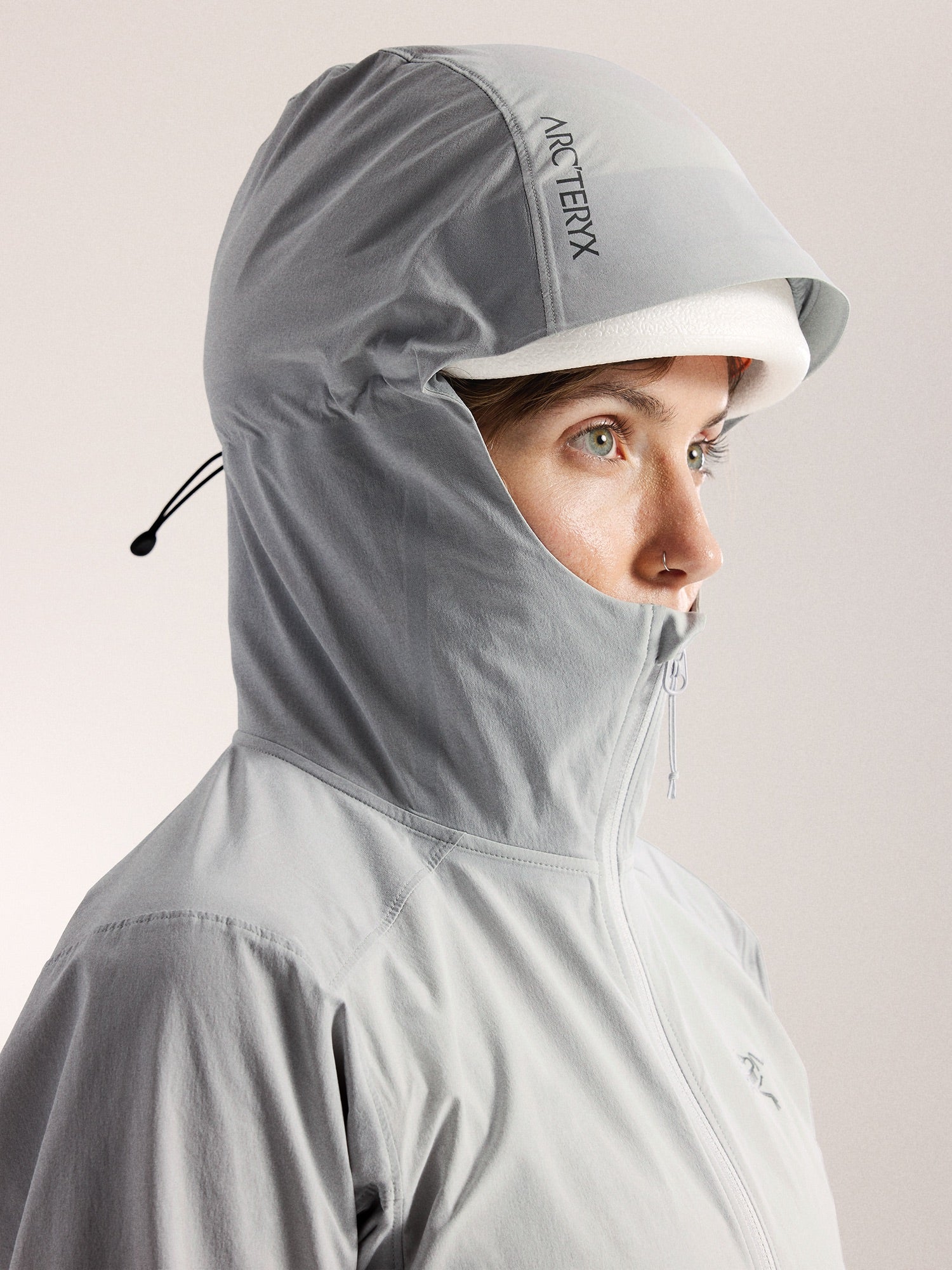 Gamma Lightweight Hoody 外套 女款