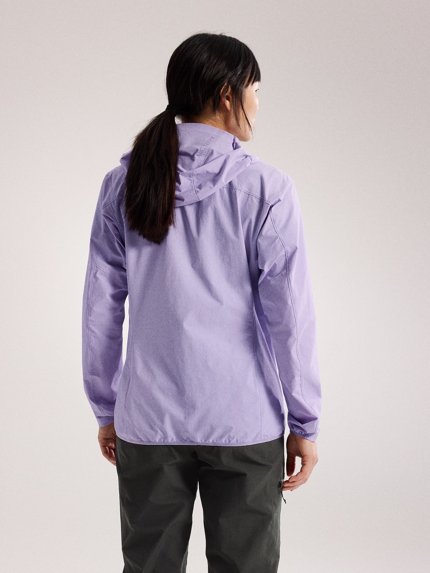 Gamma Lightweight Hoody 外套 女款