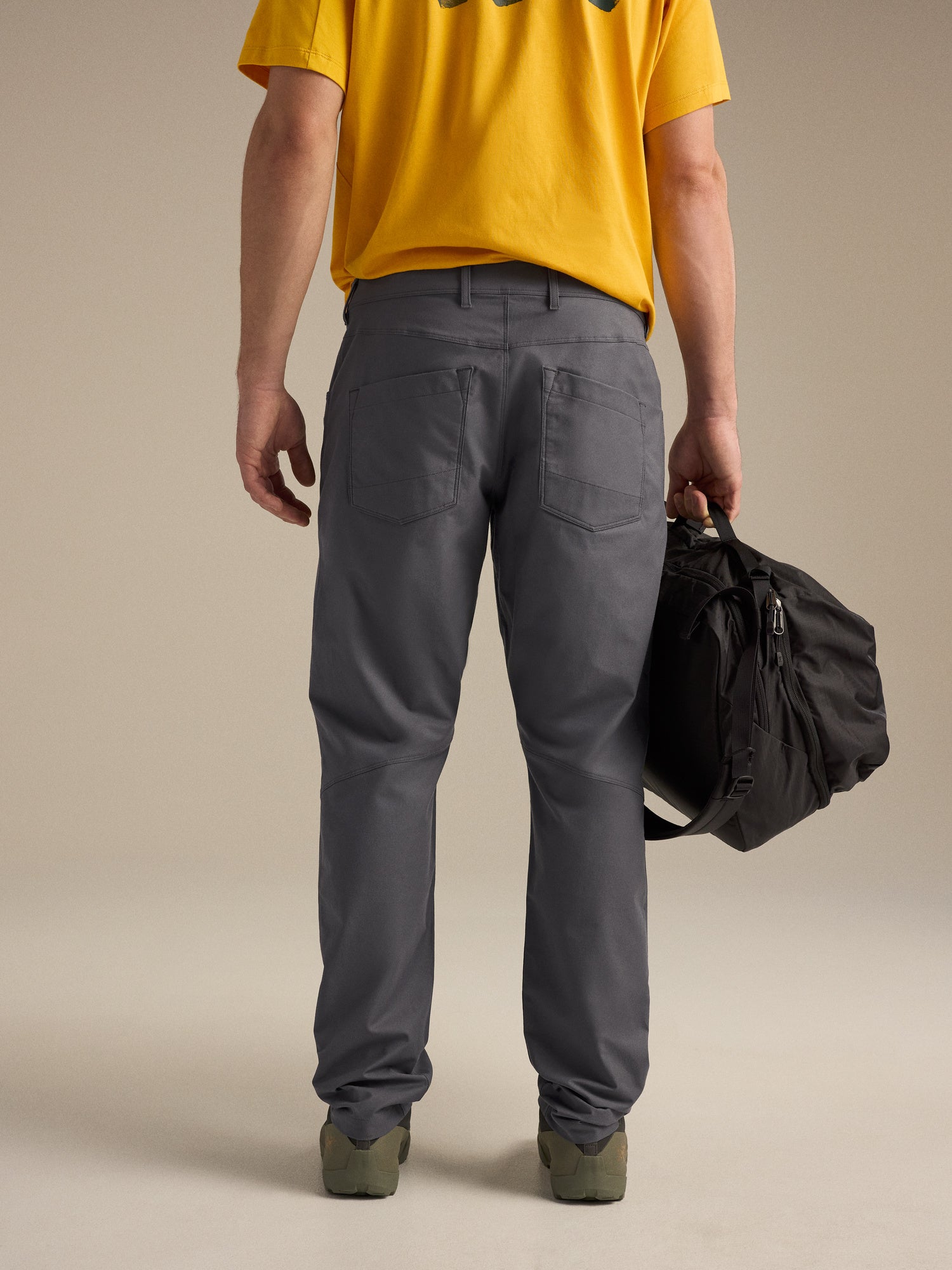 #顏色_暗霧灰 Cloud