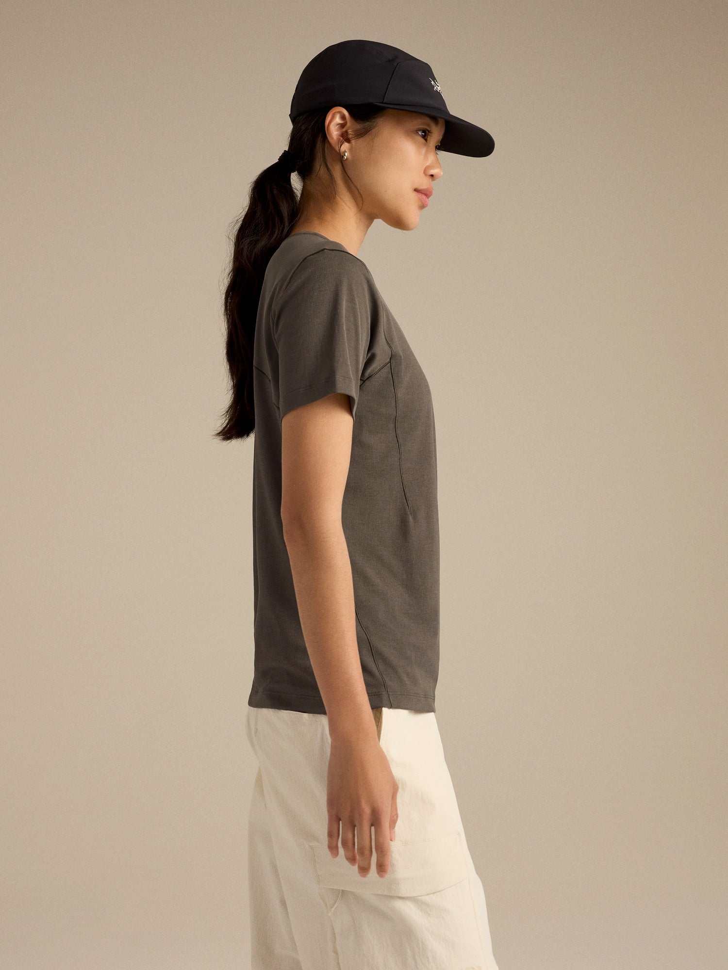 #顏色_朦影棕 Mongoose
