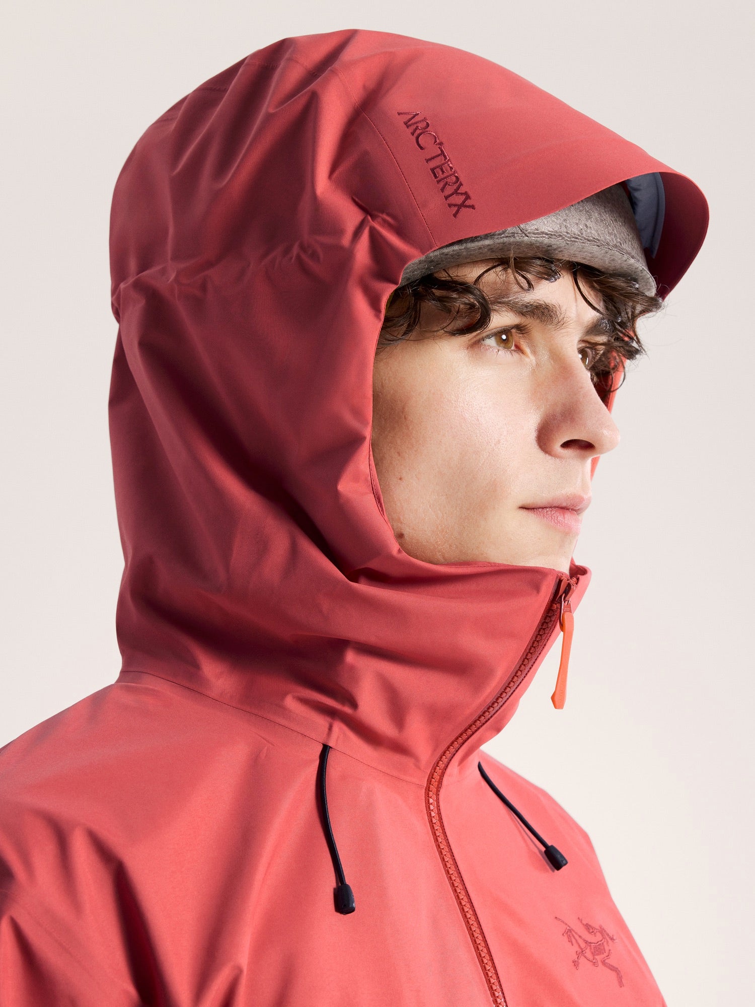 Beta SL Jacket 防水硬殼外套 男款